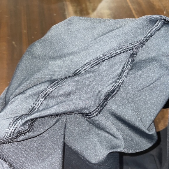 COPY - lululemon leggings - Picture 4 of 5